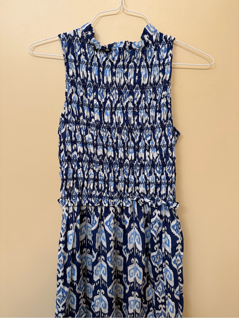 Sleeveless Blue Printed Maxi Dress with Smocked Bodice - Picture 6 of 8